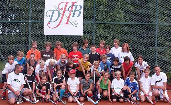 Die Teilnehmer des 2. DHB-Trendsportcamps beim TTK Reinbek 2009